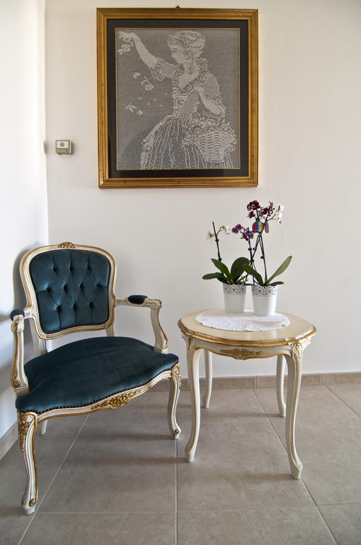 Home Holiday Salento La Scisa Alessano Ruang foto