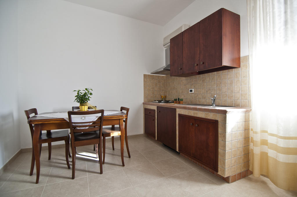 Home Holiday Salento La Scisa Alessano Ruang foto