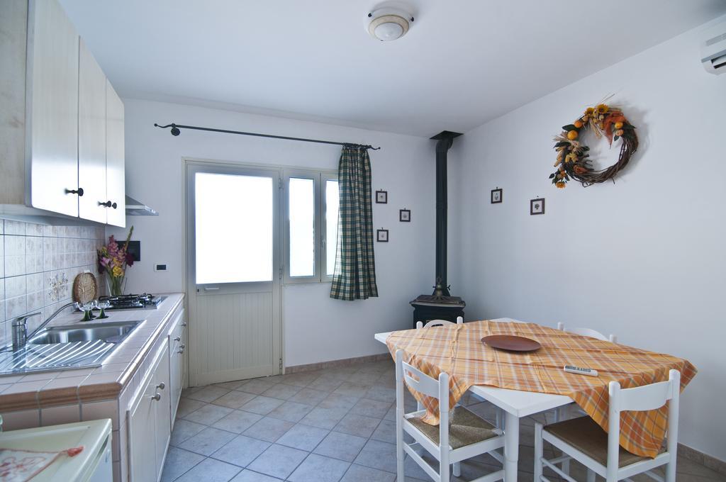 Home Holiday Salento La Scisa Alessano Bagian luar foto
